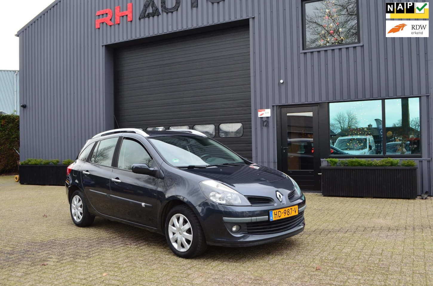 Renault Clio Estate - 1.2 TCE Expression | Airco | Elek pakket - AutoWereld.nl