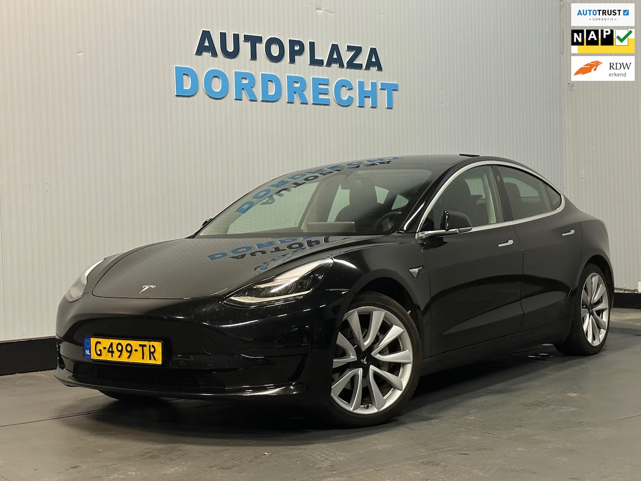 Tesla Model 3 - Standard RWD Plus 60 kWh Autopilot - AutoWereld.nl