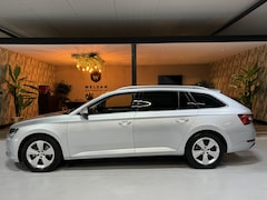 Skoda Superb Combi - 1.4 TSI ACT Style Garantie Led Xenon Multimedia Cruise Control Rijklaar