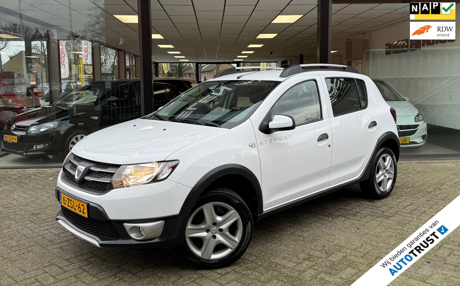 Dacia Sandero Stepway - 0.9 TCe 1e EIG | AIRCO | NAVI | CRUISE | NAP - AutoWereld.nl