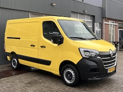 Renault Master - T28 2.3 dCi 135 L1H1 Airco Cruise controle Trekhaak 2500kg trekgewicht Achteruitrijcamera