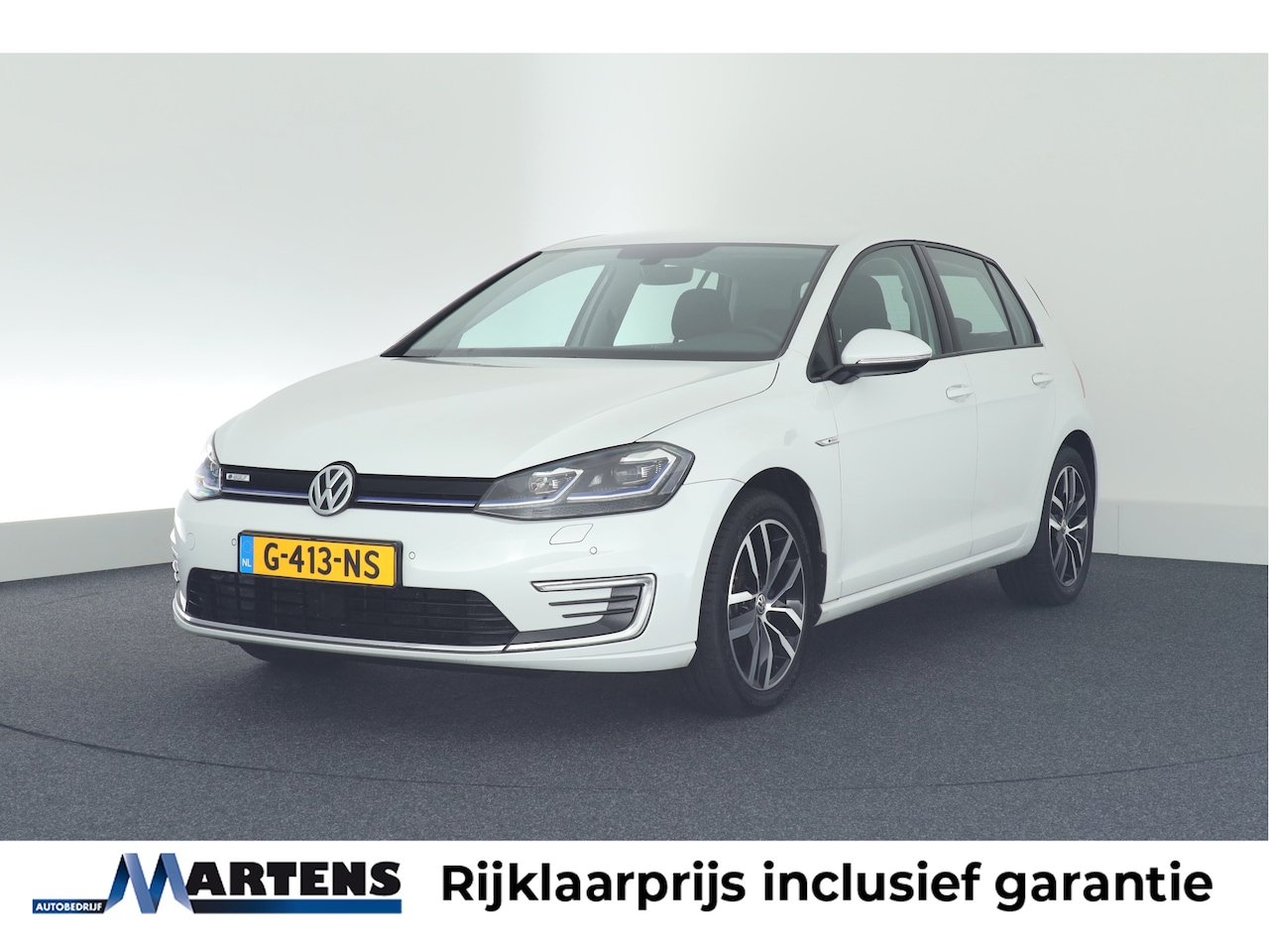 Volkswagen e-Golf - 136pk Warmtepomp Keyless Virtual Cockpit Stoelverwarming Led Navigatie - AutoWereld.nl