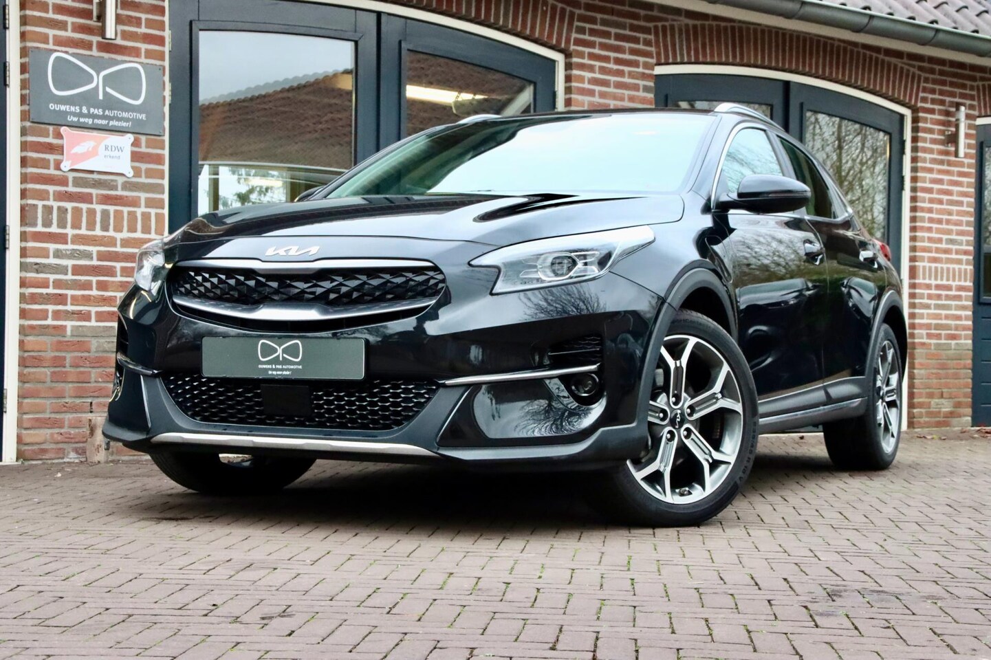 Kia XCeed - 1.6 GDi PHEV DynamicPlusLine | NAVIGATIE | CARPLAY | LED | ACC | CAMERA - AutoWereld.nl