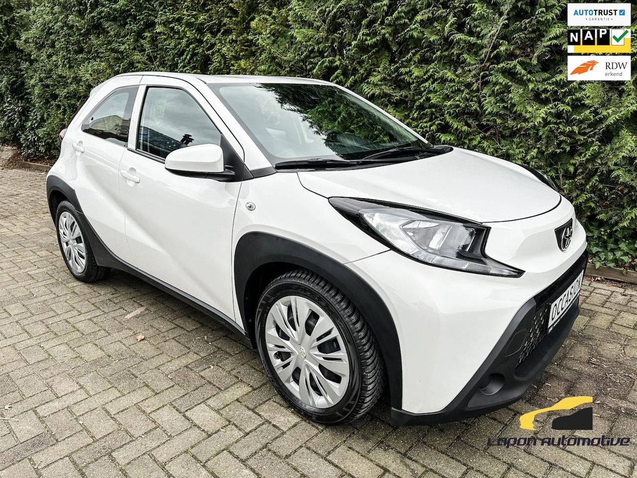 Toyota Aygo X - 1.0 VVT-i MT play 1.0 VVT-i MT PLAY - AutoWereld.nl