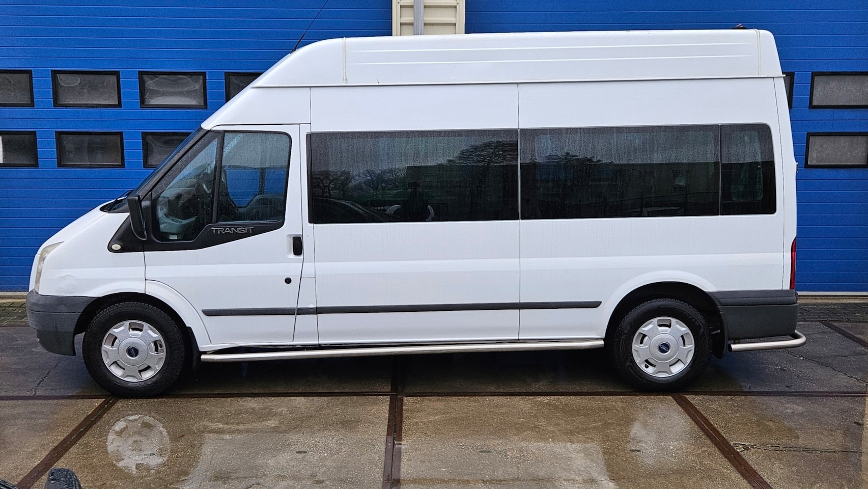 Ford Transit Kombi - 350L 2.2 TDCI SHD personenbus - AutoWereld.nl