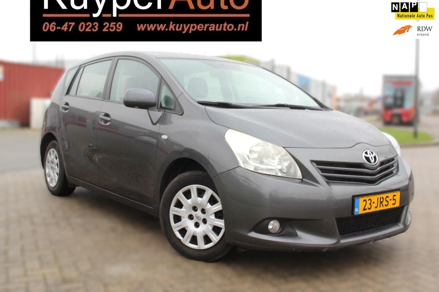 Toyota Verso - 1.8 VVT-i Aspiration 1.8 VVT-i Aspiration - AutoWereld.nl