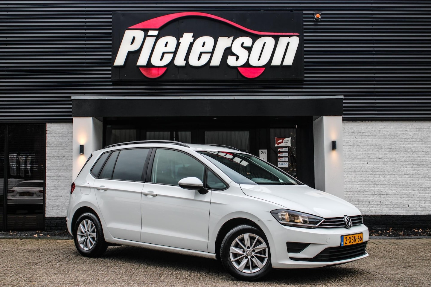 Volkswagen Golf Sportsvan - 1.2 TSI Comfortline 1.2 TSI Comfortline - AutoWereld.nl