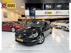 Volvo V60 - 2.0 D2 Kinetic Bovag garantie Automaat