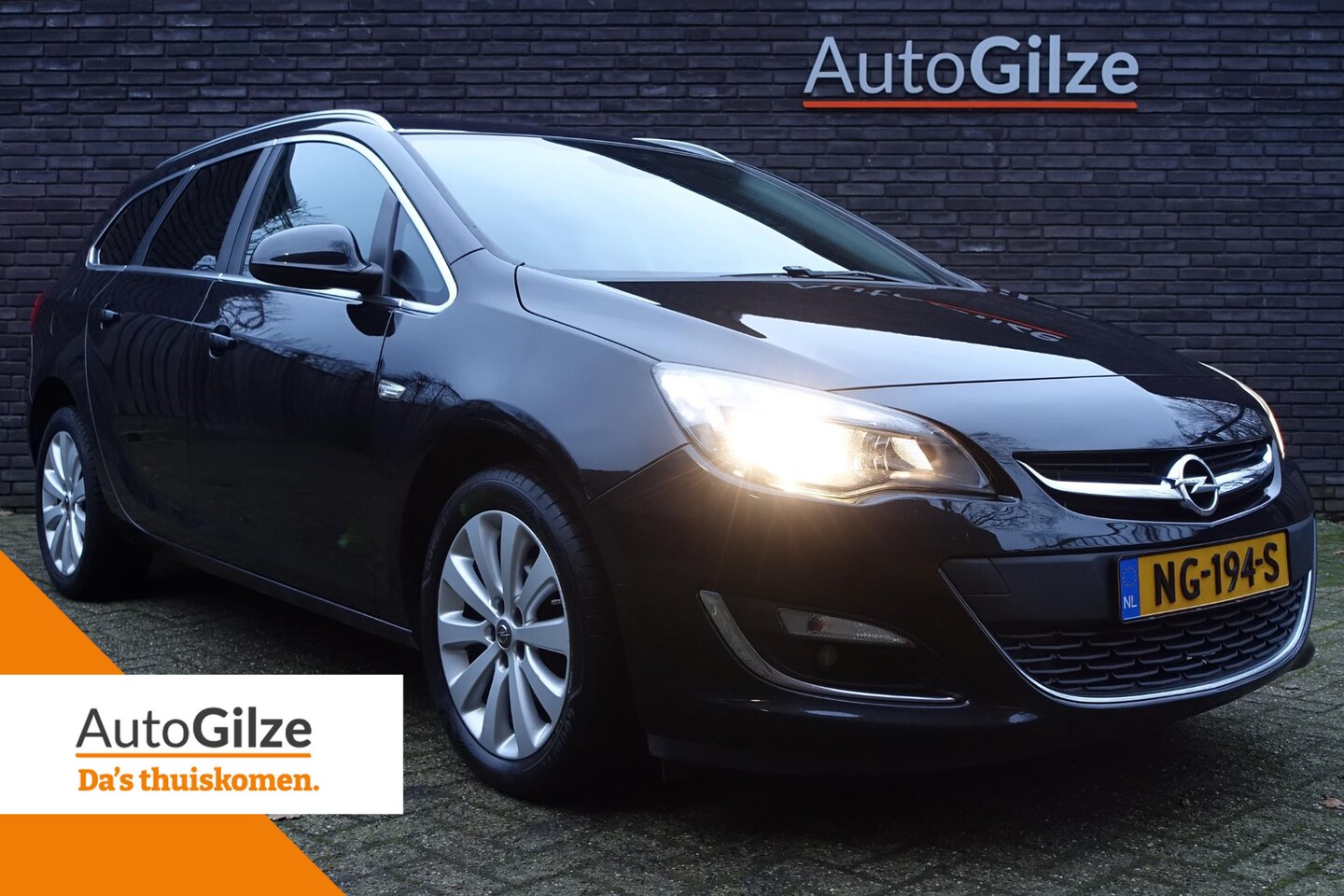 Opel Astra Sports Tourer - 1.4 Business + l Navigatie l Lichtmetaal l Cruise Control - AutoWereld.nl