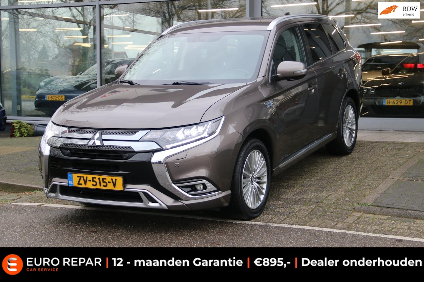 Mitsubishi Outlander - 2.4 PHEV Intense TREKHAAK NL-AUTO NAP! - AutoWereld.nl