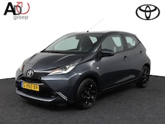 Toyota Aygo - 1.0 VVT-i x-play | Airco | Parkeercamera | Bluetooth | Lichtmetalen-Velgen |