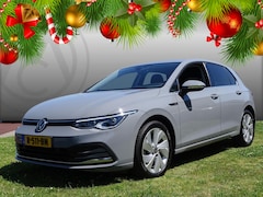 Volkswagen Golf - 1.5 eTSI Hybrid Sport Automaat, Navigatie, Head-Up display, Dode Hoek detectie, Camera, Sp