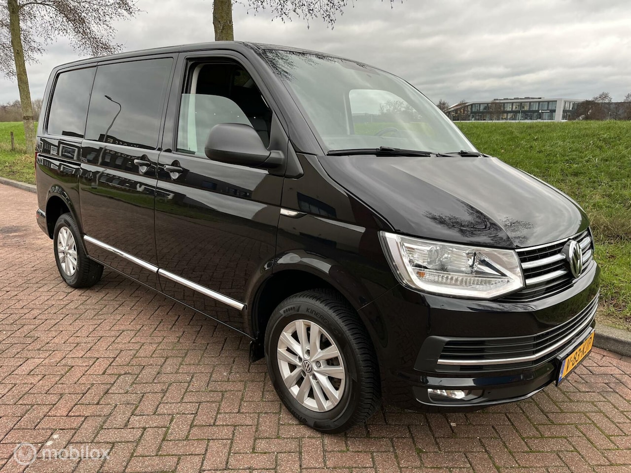 Volkswagen Transporter - 2.0 TSI Benzine + AC|Cruise|LED|Trekh - AutoWereld.nl