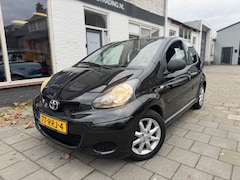 Toyota Aygo - 1.0-12V Now *NAP*Airco*Nw-Apk+Koppeling