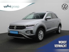 Volkswagen T-Roc - 1.0 TSI 110PK Life | Camera | Navi | ACC | Digital Cockpit | Apple Carplay / Android Auto