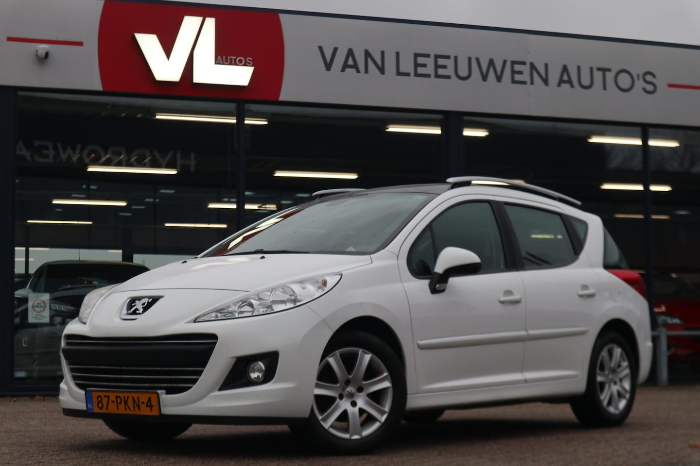 Peugeot 207 SW - 1.6 HDIF XS | APK 29-10-2025 | Trekhaak | Cruise - AutoWereld.nl