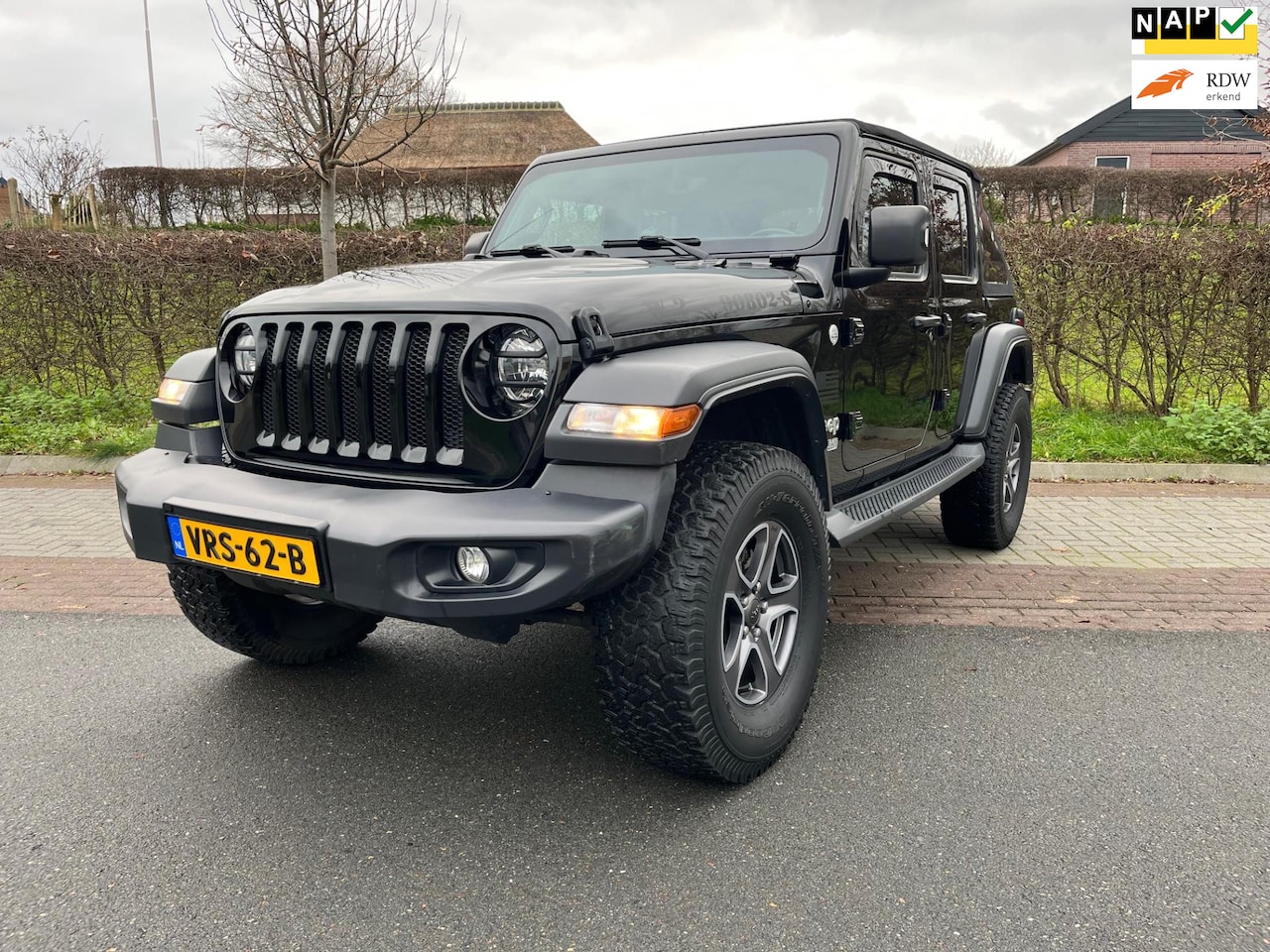 Jeep Wrangler - 2.2D Sahara 2.2D Sahara, Automaat, Open Sky, Grijs kenteken - AutoWereld.nl