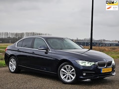 BMW 3-serie - 318i Executive Automaat|Navi|Leder|Xenon|Nap|Boekjes