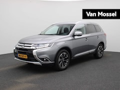 Mitsubishi Outlander - 2.0 Business Edition | AFNEEMBARE TREKHAAK MAX 1600KG TREKGEWICHT | ACHTERUITRIJCAMERA | D