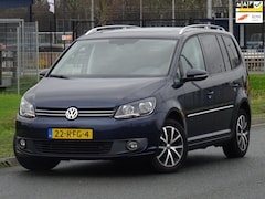 Volkswagen Touran - 1.2 TSI Highline BM 7P. NAP/PANO/LEER/NAVI