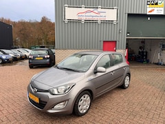 Hyundai i20 - 1.2i i-Motion