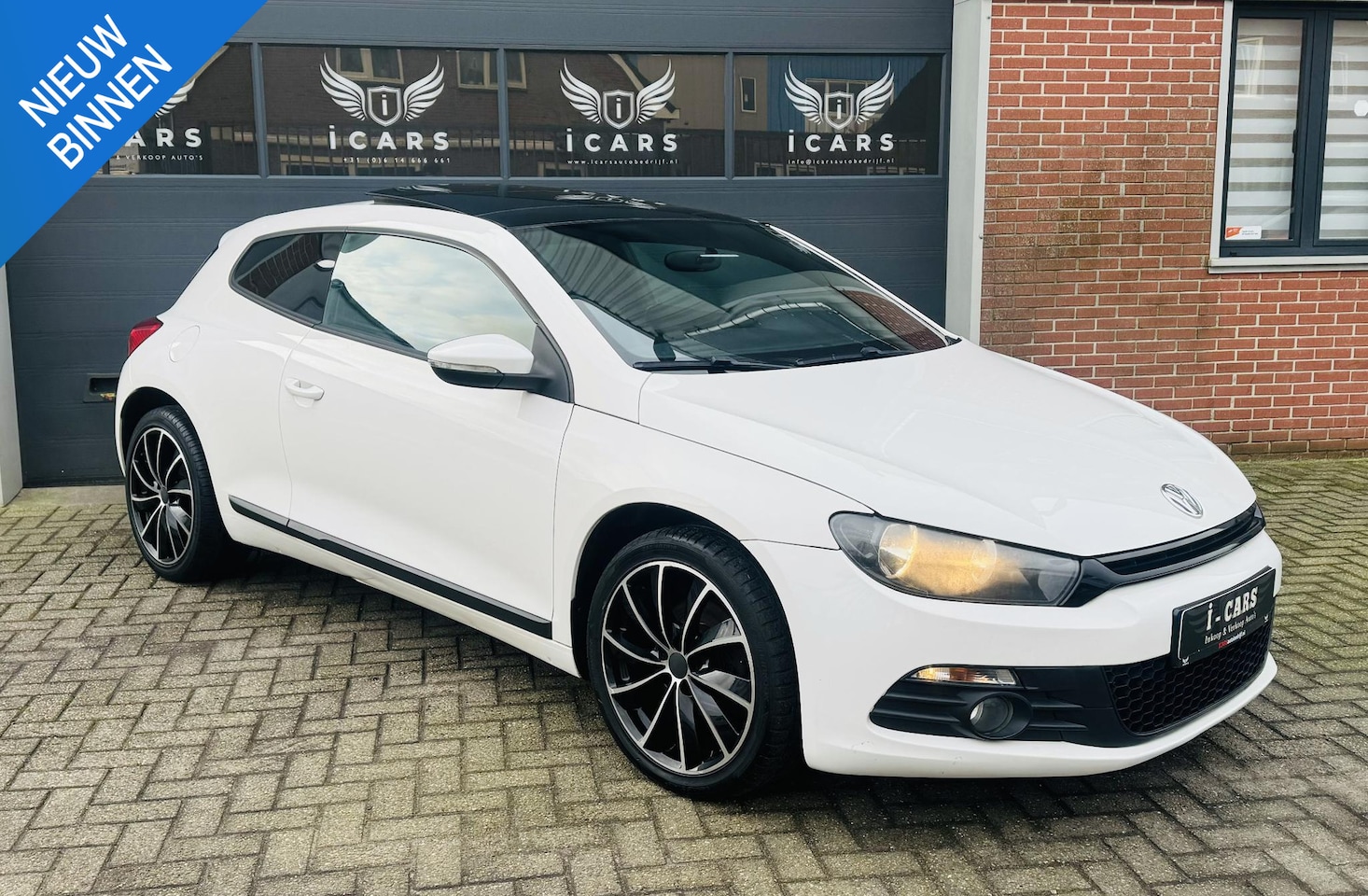 Volkswagen Scirocco - 1.4 TSI 2e eigenaar Panorama PDC - AutoWereld.nl