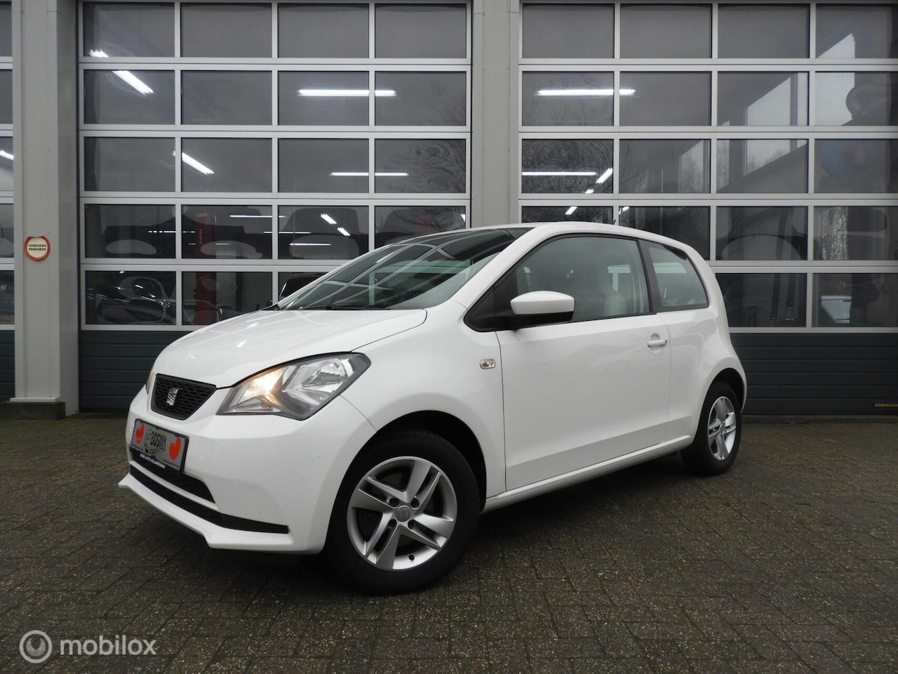 Seat Mii - 1.0 Style 1.0 Style , Airco - AutoWereld.nl