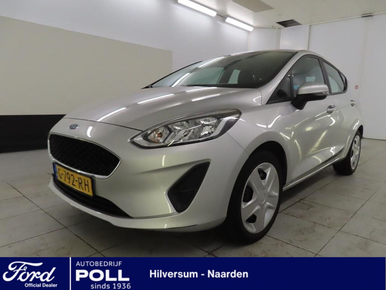 Ford Fiesta - 1.1 85pk Trend Navi Cruise Voorruitverwarming Apple Car play DAB+ Parkeersensoren 5drs - AutoWereld.nl