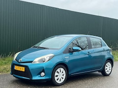 Toyota Yaris - 1.5 Full Hybrid Aspiration AUT CRUISE ECC