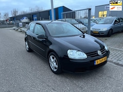 Volkswagen Golf - 1.4 Trendline