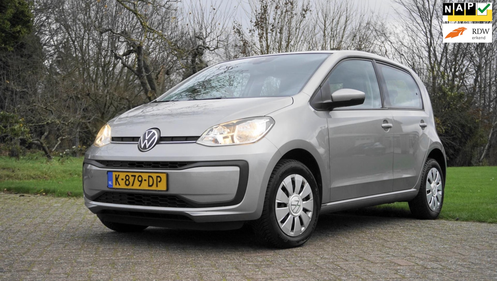 Volkswagen Up! - 1.0 BMT move up! 5 drs Airco blue tooth - AutoWereld.nl