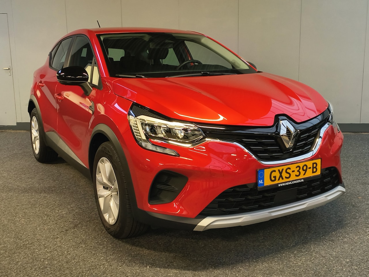 Renault Captur - 1.0 TCe 90 evolution uit 2024 Rijklaar + fabrieksgarantie tot 3-2026 Henk Jongen Auto's in - AutoWereld.nl