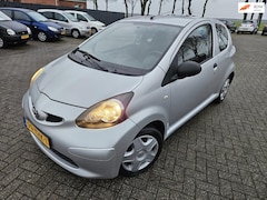 Toyota Aygo - 1.0-12V. 2006. Radio CD/Stuurbekrachtiging. APK 12-2025 Topstaat