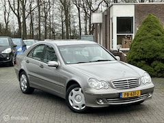 Mercedes-Benz C-klasse - 180 K. Classic Automaat | Unieke staat |