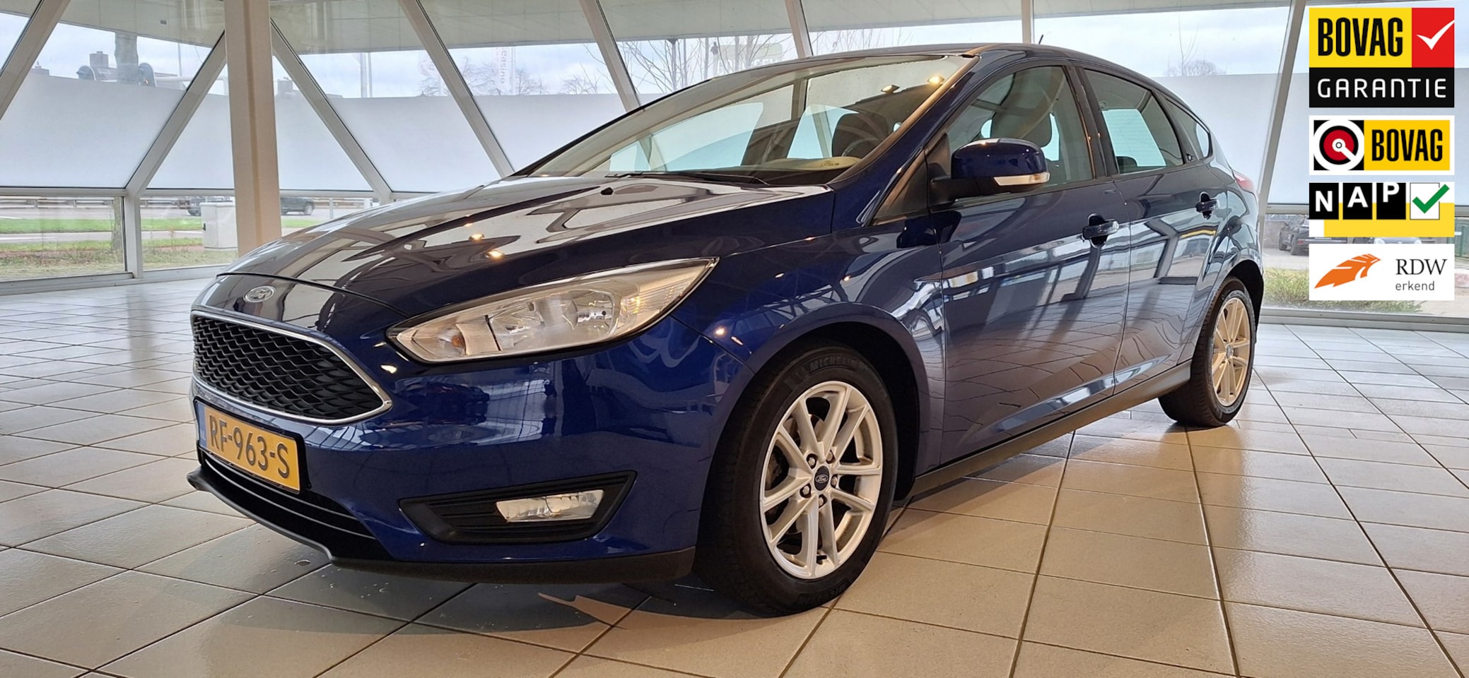 Ford Focus - 1.0 Lease Edition met navi, bluetooth, cruise control - AutoWereld.nl