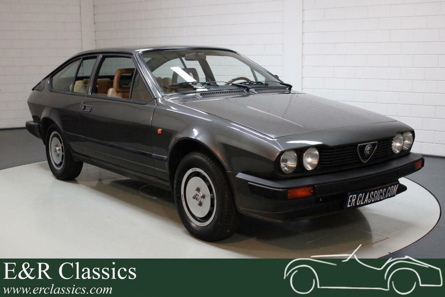 Alfa Romeo GTV - 2.0 | 13.073 km | Topstaat | 1983 - AutoWereld.nl