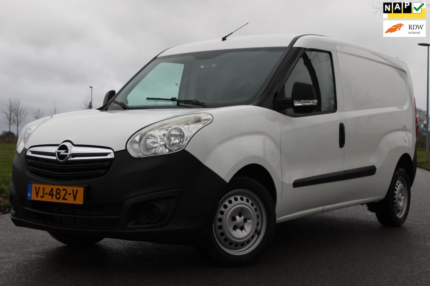 Opel Combo - 1.3 CDTi L2H1 ecoFLEX 90 pk | MARGE AUTO | APK T/M 13-11-2025 | AIRCO | PARKEERSENSOREN | - AutoWereld.nl