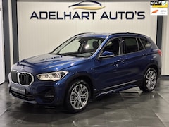 BMW X1 - SDrive18i Executive Sport line / Navigatie full map / Cruise control / Climate control / e