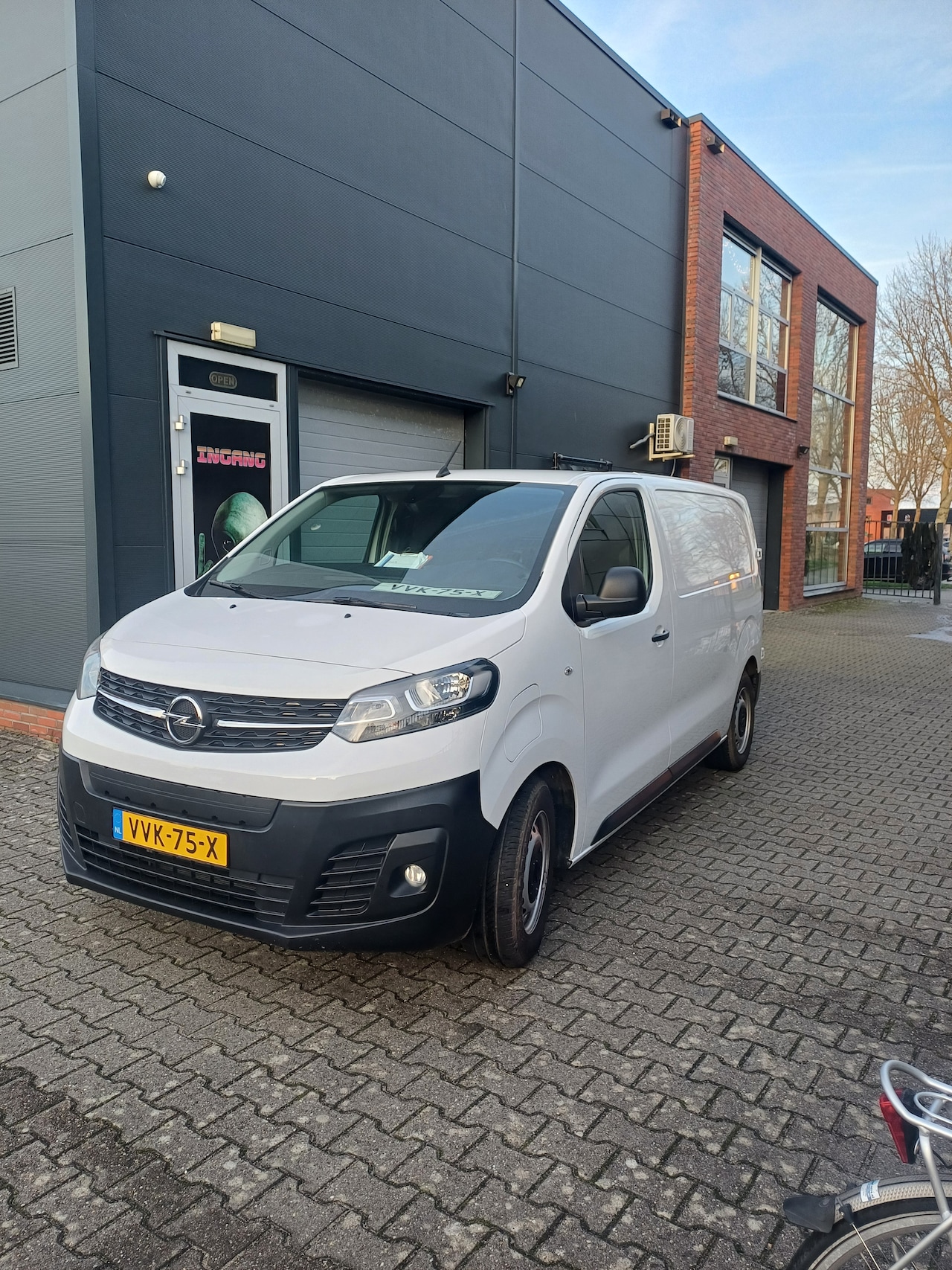 Opel Vivaro-e - 75kWh L2 - AutoWereld.nl