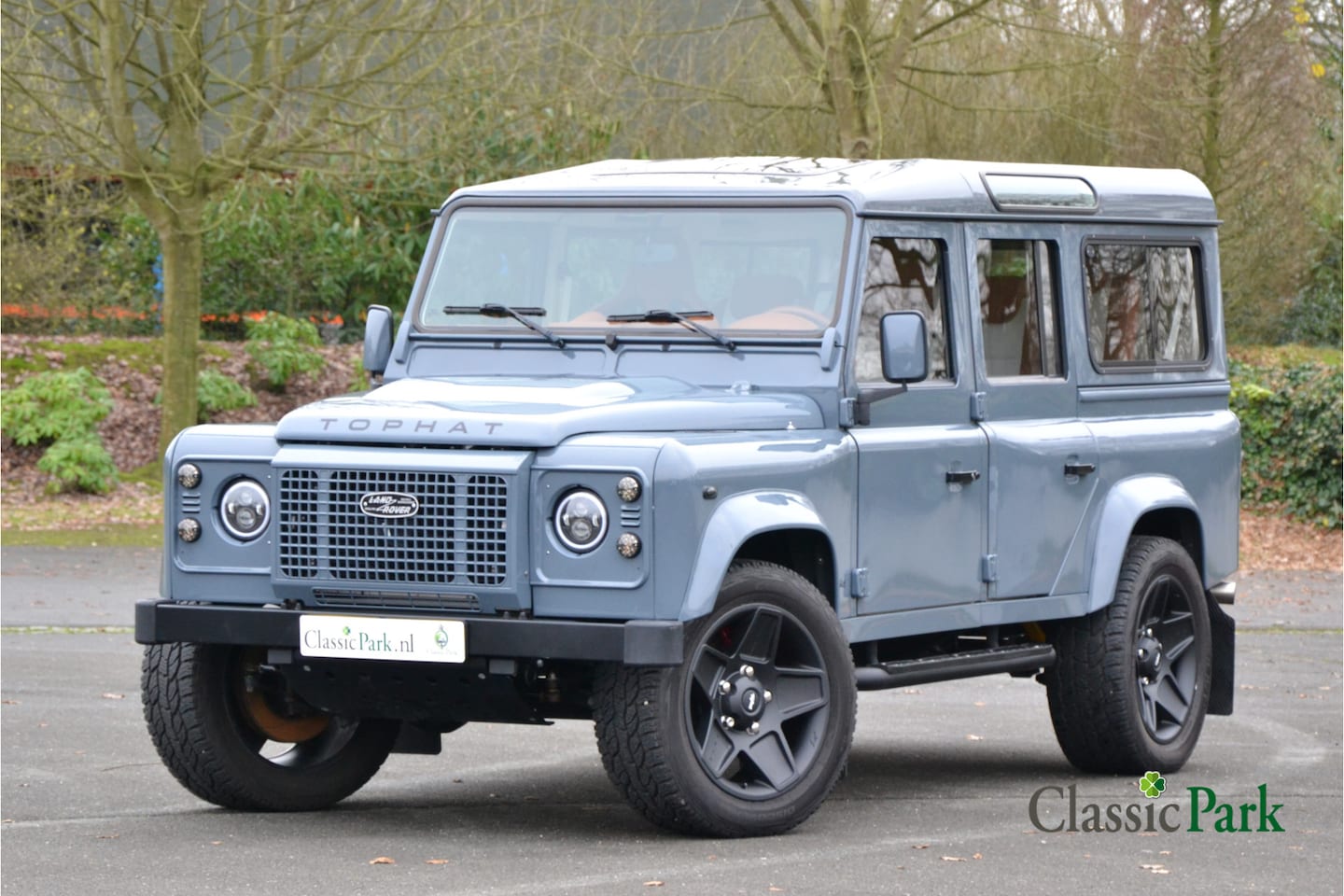 Land Rover Defender 110 - Tophat 6.2 V8 Corvette - AutoWereld.nl