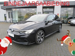 Volkswagen Golf - 8 1.5 eTSI 150PK R-Line DSG, Navi, Camera