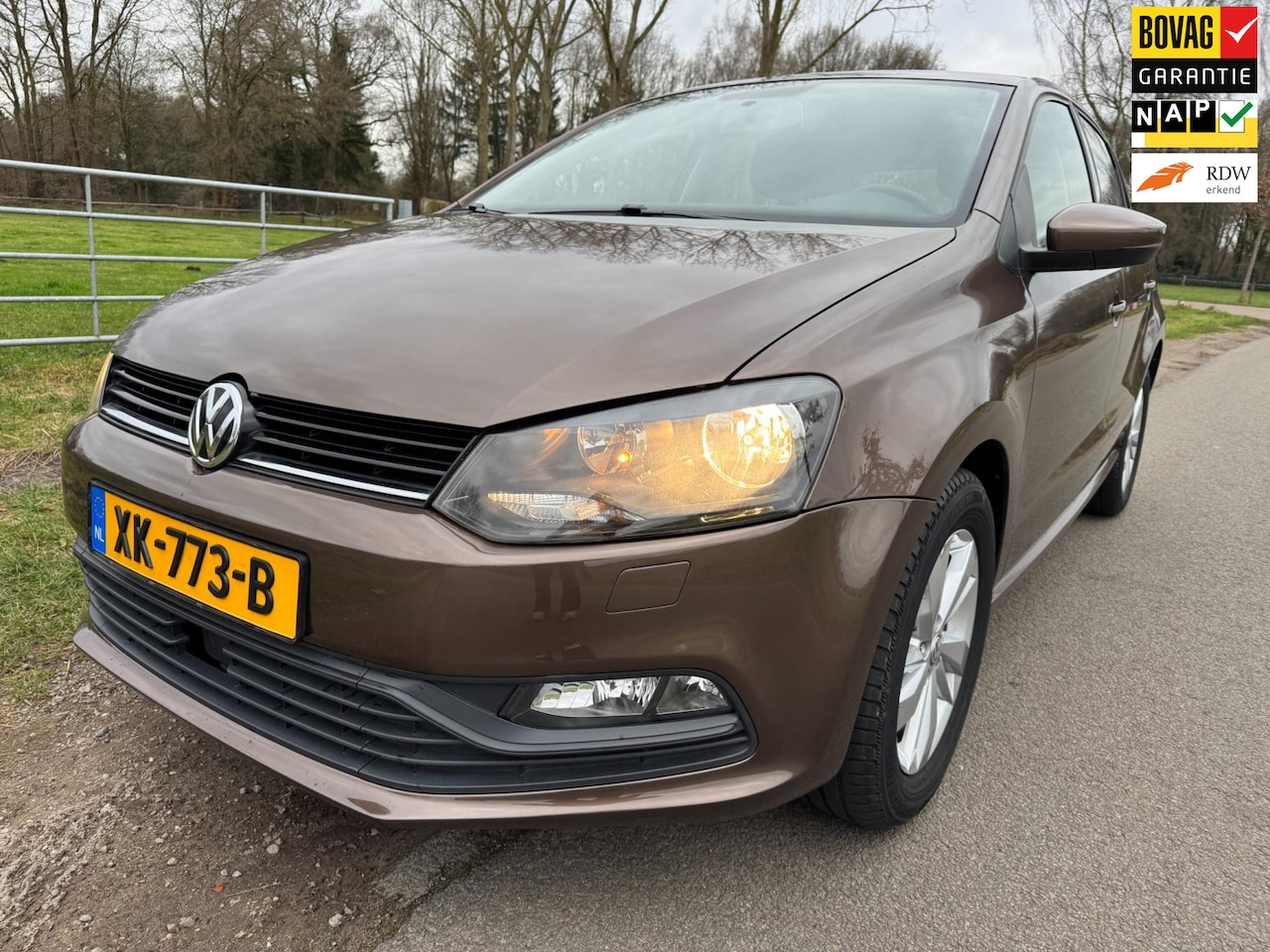 Volkswagen Polo - 1.0 Comfortline met airco en stoelverwarming - AutoWereld.nl