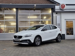 Volvo V40 Cross Country - 2.0 T3 Nordic+