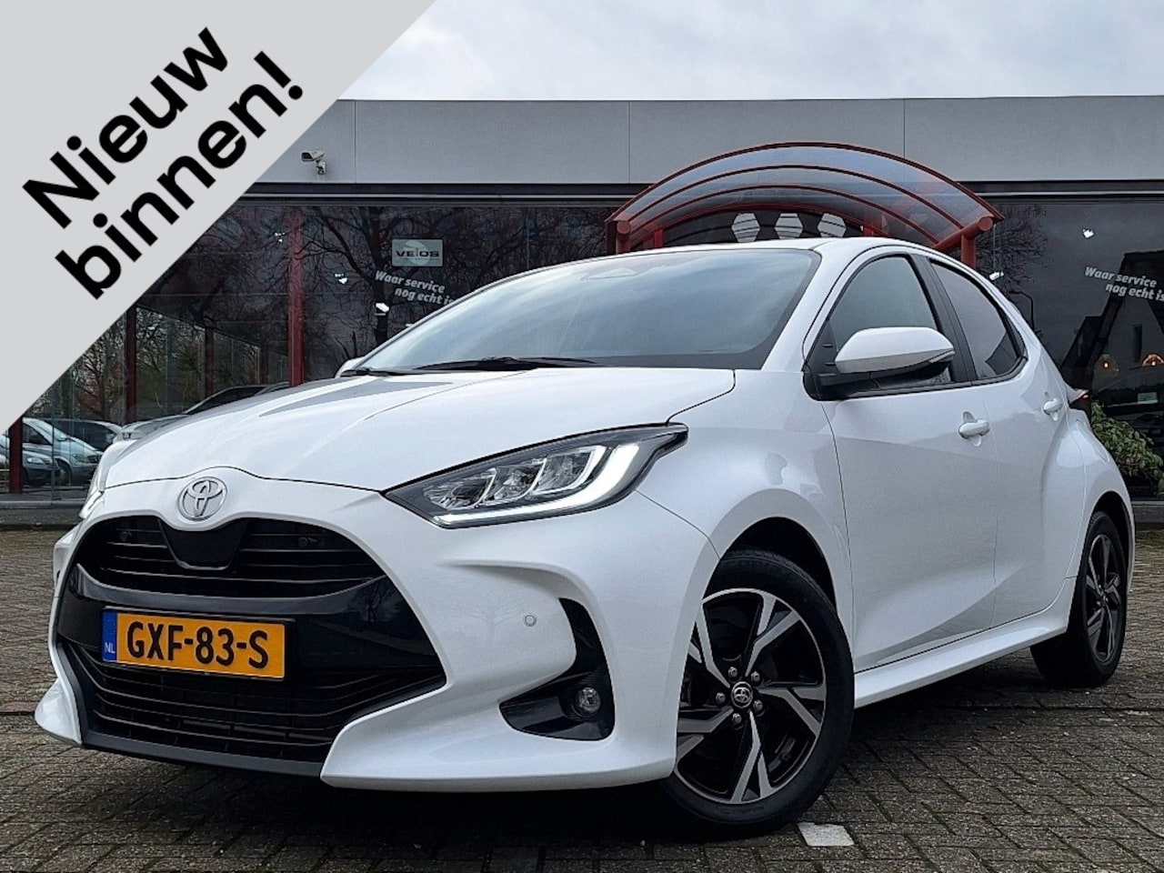 Toyota Yaris - 1.5 Hybrid 115 Style Automaat | CarPlay | Cruise | Stoelverwarmi - AutoWereld.nl