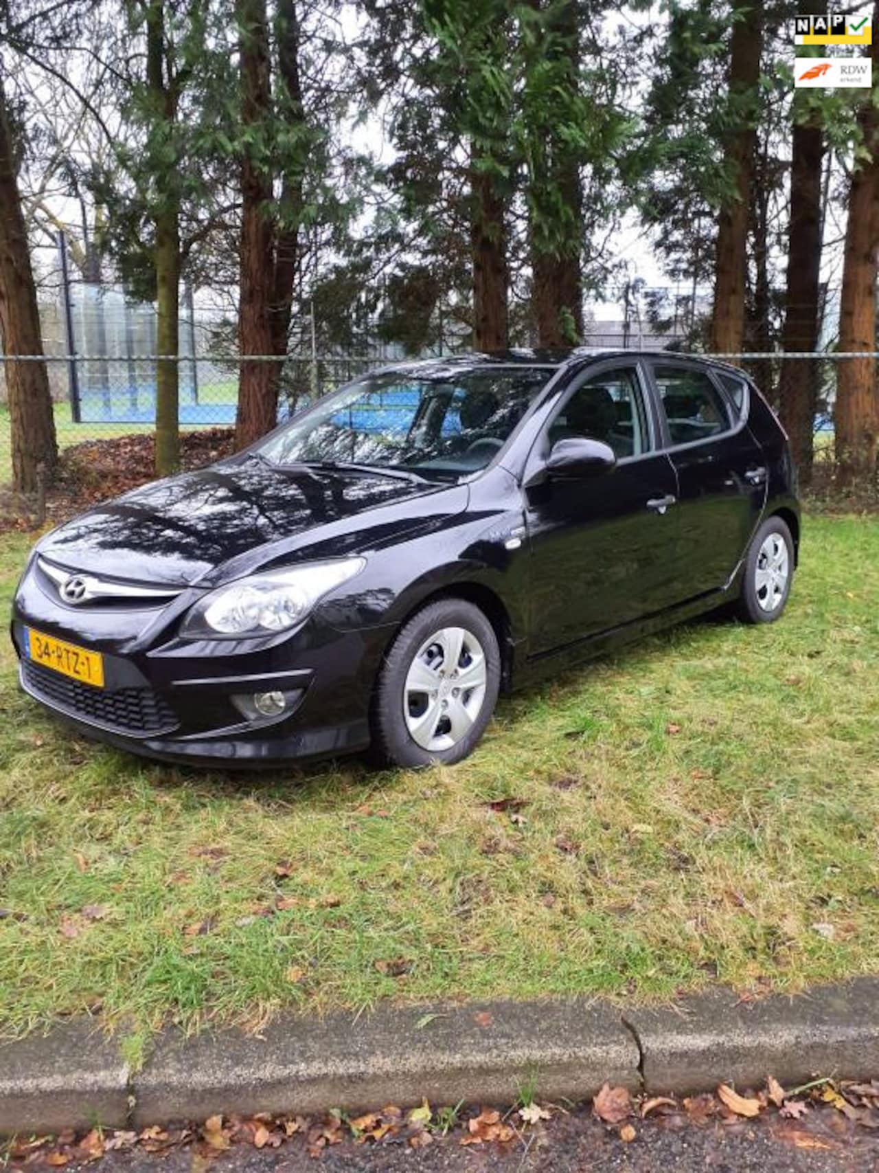 Hyundai i30 - 1.6i i-Drive Cool 5 deurs 6 versnellingen nieuwe APK - AutoWereld.nl