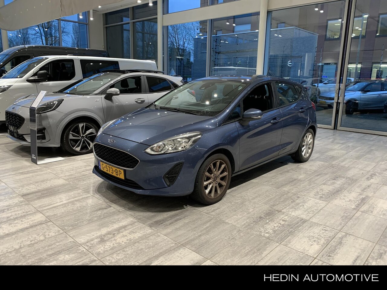 Ford Fiesta - 1.1 85pk Trend | Voorruitverwarming | Lichtmetaal - AutoWereld.nl