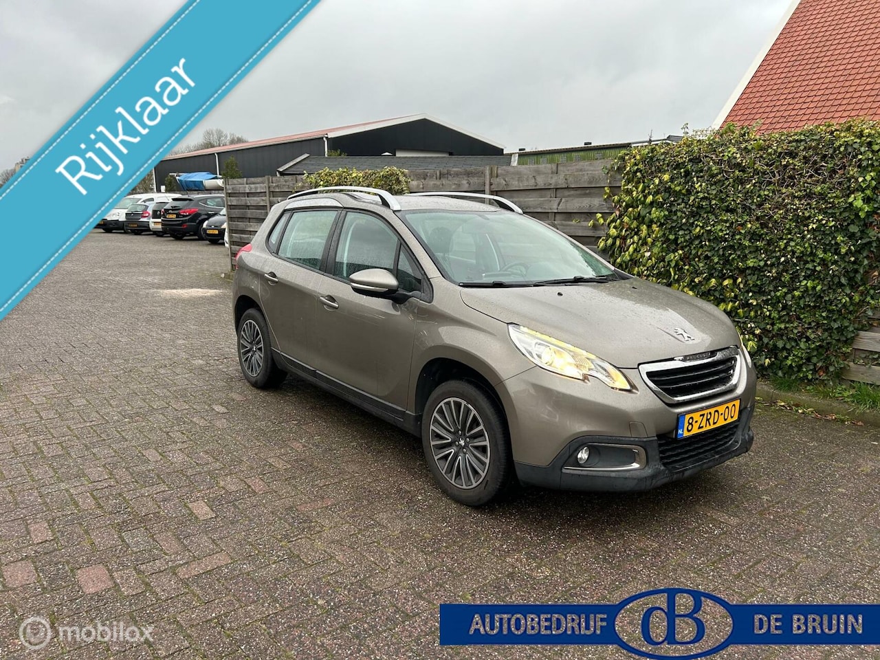 Peugeot 2008 - 1.2 PureTech Active Navigatie trekhaak - AutoWereld.nl