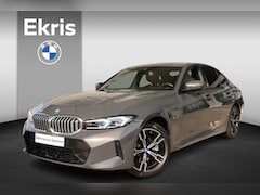 BMW 3-serie - Sedan 330e M Sportpakket / 18" LM velgen