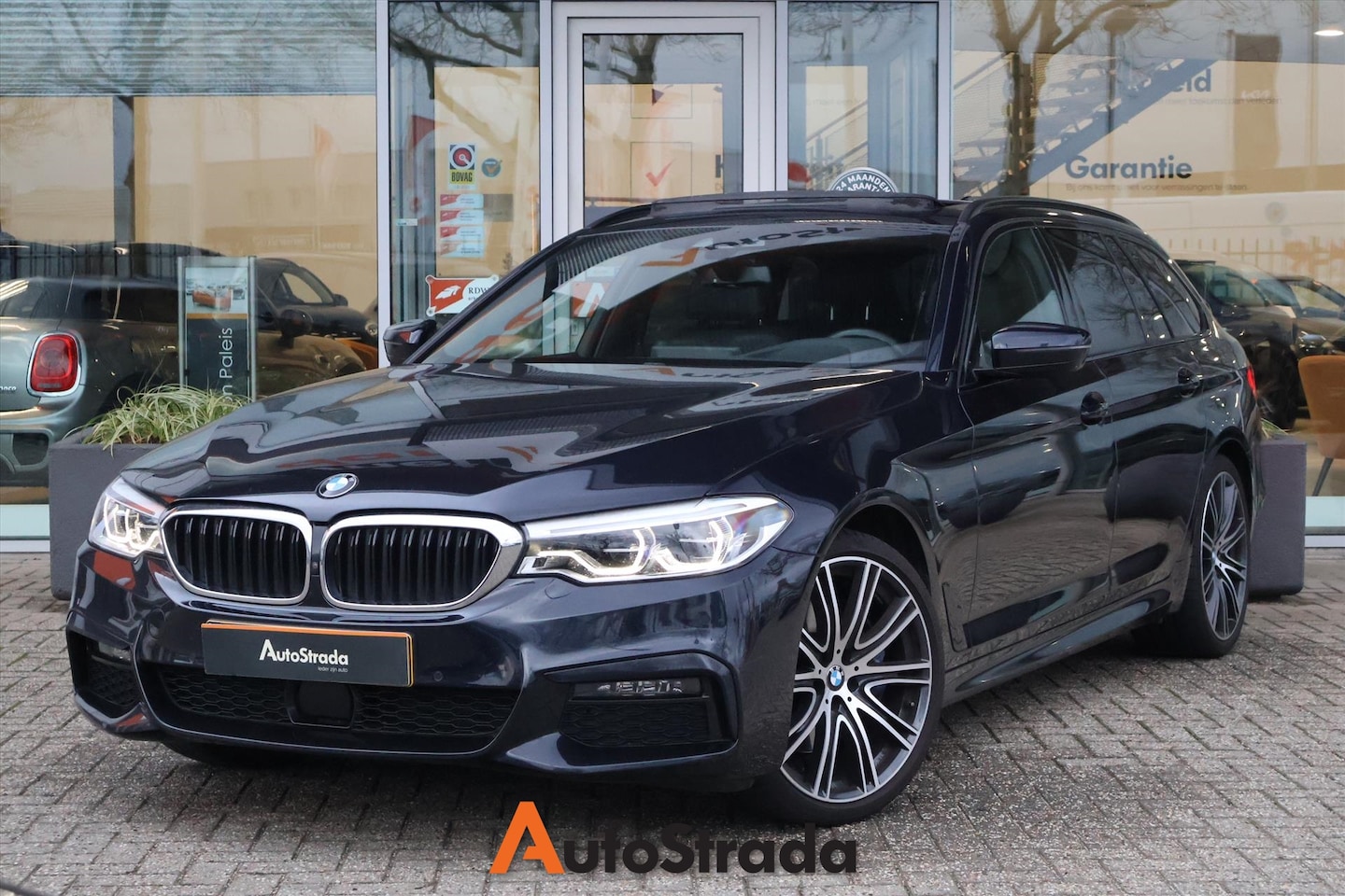 BMW 5-serie Touring - (f11) 530i M-Sport 252pk Aut | FULL OPTION | Pano | 360 Camera | Leder | Massage - AutoWereld.nl