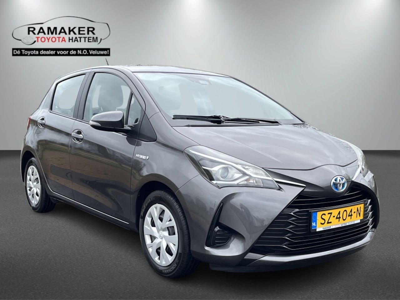 Toyota Yaris - 1.5 Hybride Energy - AutoWereld.nl